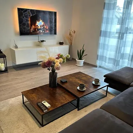 Apartman Fjaka * Split