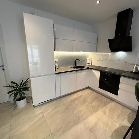 Apartment Apartman Fjaka Split